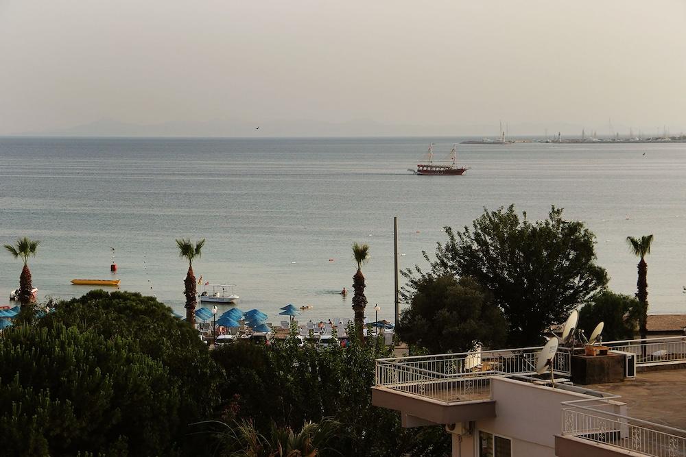 Delta Hotel Didim Bagian luar foto